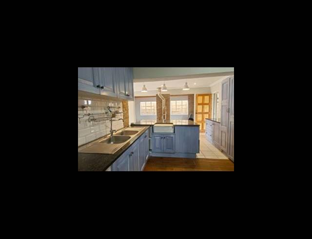 5 BEDROOM HOUSE FOR SALE IN BRENTHURST
